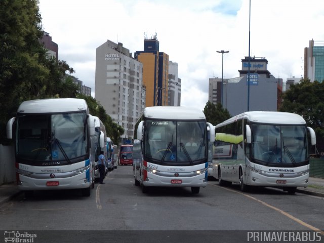 Auto Viação Catarinense 3224 na cidade de Curitiba, Paraná, Brasil, por Alexandre Rodrigo. Número da foto: #2731895.