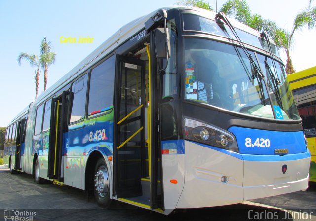 Mobibrasil Recife 8.420 na cidade de Brasília, Distrito Federal, Brasil, por Carlos Júnior. Número da foto: #2736310.
