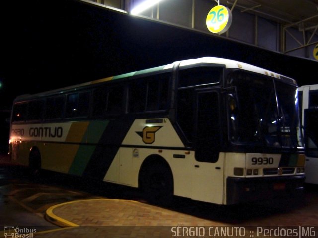 Empresa Gontijo de Transportes 9930 na cidade de Perdões, Minas Gerais, Brasil, por Sérgio Augusto Braga Canuto. ID da foto: 2736389.