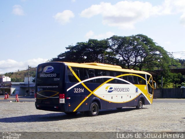 Viação Progresso 32314 na cidade de Sapucaia, Rio de Janeiro, Brasil, por Lucas de Souza Pereira. Número da foto: #2735869.
