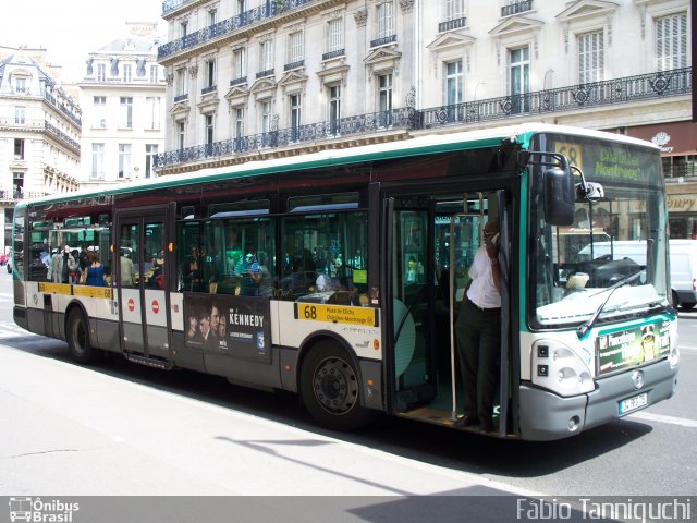 Régie Autonome des Transports Parisiens 3278 na cidade de Paris, Île-de-France, França, por Fábio Takahashi Tanniguchi. Número da foto: #2740658.