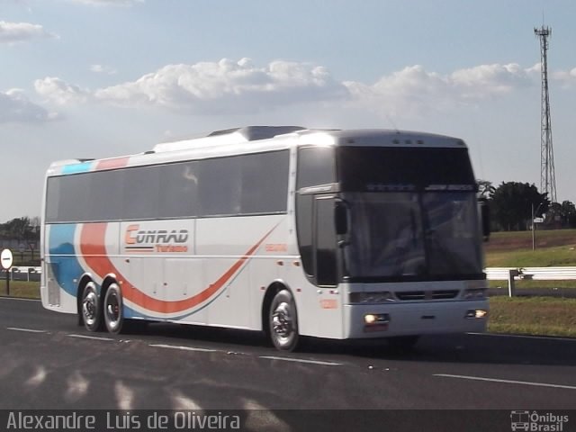 Conrad Turismo 12200 na cidade de Botucatu, São Paulo, Brasil, por Alexandre  Luis de Oliveira. Número da foto: #2743280.