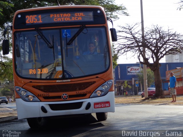 Auto Viação Marechal Brasília 441325 na cidade de Gama, Distrito Federal, Brasil, por David Borges. Número da foto: #2744102.
