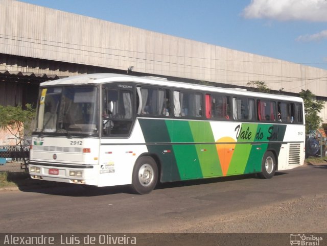 Transportadora Vale do Sol 2912 na cidade de Botucatu, São Paulo, Brasil, por Alexandre  Luis de Oliveira. Número da foto: #2743347.