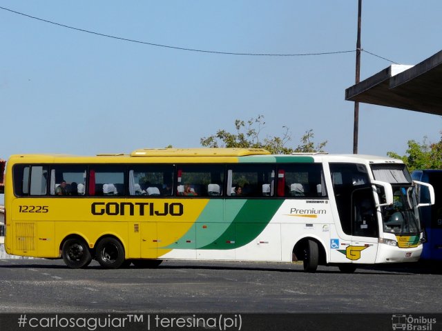 Empresa Gontijo de Transportes 12225 na cidade de Teresina, Piauí, Brasil, por Carlos Aguiar ®. Número da foto: #2687649.