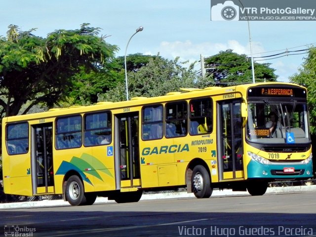Viação Garcia 7019 na cidade de Maringá, Paraná, Brasil, por Victor Hugo Guedes Pereira. Número da foto: #2690197.