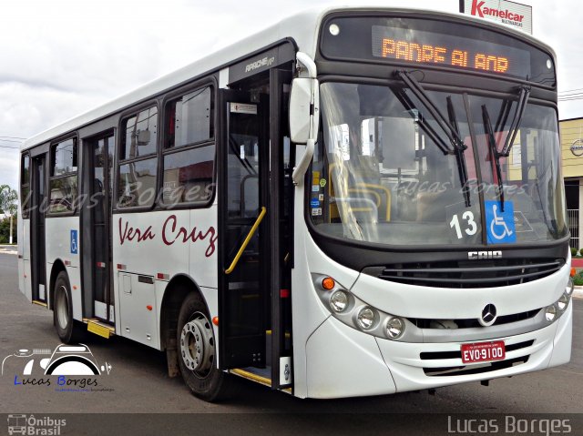 Vera Cruz Transporte e Turismo 3000 na cidade de Araxá, Minas Gerais, Brasil, por Lucas Borges . Número da foto: #2689668.