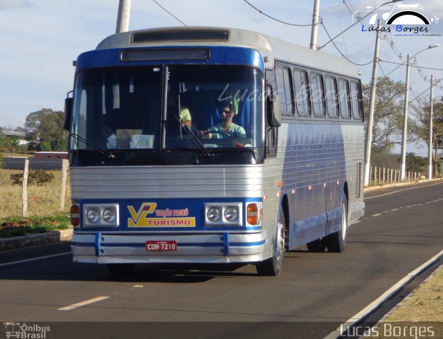 VP Turismo - Viação Pageú Turismo 7218 na cidade de Araxá, Minas Gerais, Brasil, por Lucas Borges . Número da foto: #2689645.