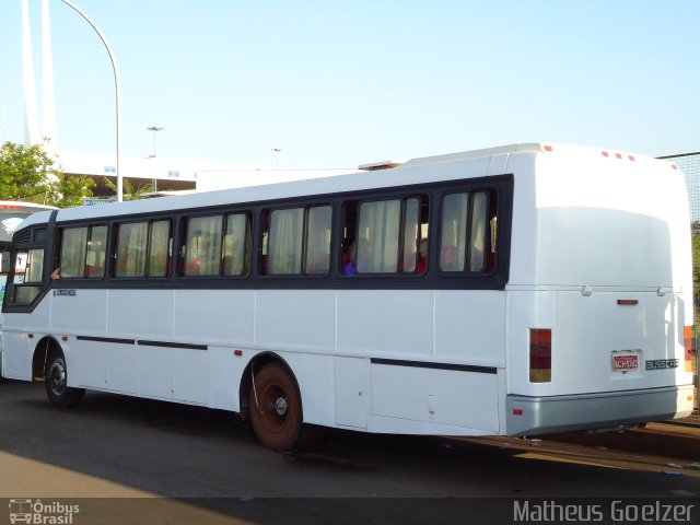 Ônibus Particulares 20 na cidade de Foz do Iguaçu, Paraná, Brasil, por Matheus Goelzer. Número da foto: #2689113.