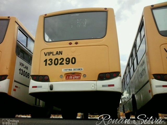 Viplan - Viação Planalto 130290 na cidade de Santa Maria, Distrito Federal, Brasil, por Ronan dos Reis. Número da foto: #2691896.