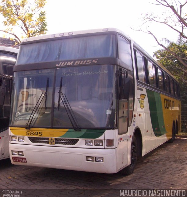 Empresa Gontijo de Transportes 5845 na cidade de Belo Horizonte, Minas Gerais, Brasil, por Maurício Nascimento. ID da foto: 2692957.