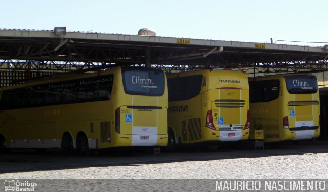 Viação Itapemirim 60527 na cidade de Belo Horizonte, Minas Gerais, Brasil, por Maurício Nascimento. ID da foto: 2765488.