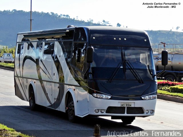 Motorhomes 9354 na cidade de João Monlevade, Minas Gerais, Brasil, por Antonio Carlos Fernandes. ID da foto: 2764113.