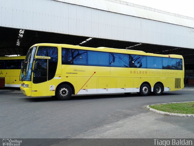 Viação Itapemirim 45215 na cidade de Vitória, Espírito Santo, Brasil, por Tiago Baldan. ID da foto: 2771703.