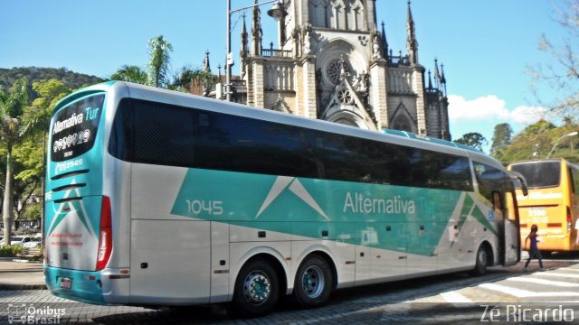 Alternativa Tur 1045 na cidade de Petrópolis, Rio de Janeiro, Brasil, por Zé Ricardo Reis. Número da foto: #2773970.