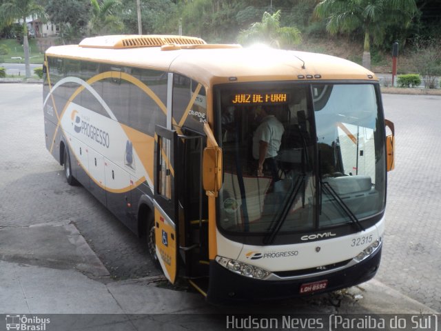 Viação Progresso 32315 na cidade de Paraíba do Sul, Rio de Janeiro, Brasil, por Hudson Neves. Número da foto: #2773647.