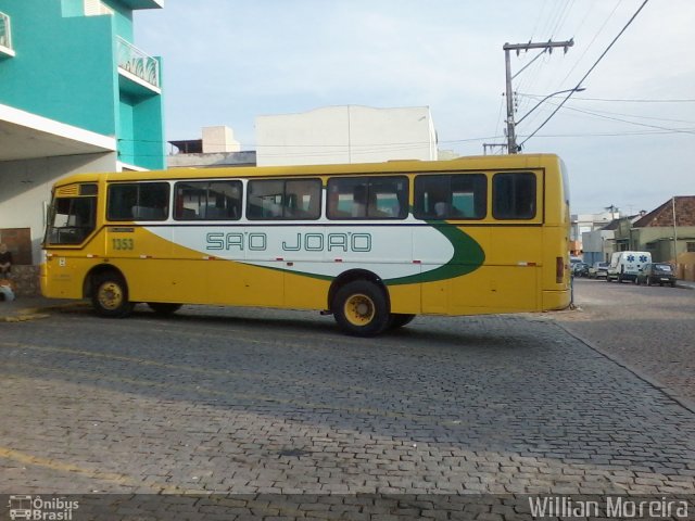 São João - Victor Razzera & Cia. 1353 na cidade de Caçapava do Sul, Rio Grande do Sul, Brasil, por Willian Moreira. Número da foto: #2772091.
