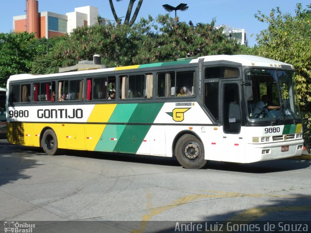 Empresa Gontijo de Transportes 9880 na cidade de São Paulo, São Paulo, Brasil, por André Luiz Gomes de Souza. ID da foto: 2776414.