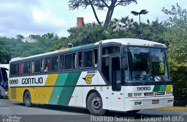 Empresa Gontijo de Transportes 9880 na cidade de São Paulo, São Paulo, Brasil, por Rodrigo  Carvalho. ID da foto: 2776109.