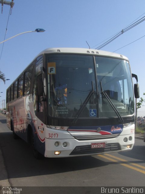 Turismo e Fretamento Orion Transportes 3017 na cidade de Taboão da Serra, São Paulo, Brasil, por Bruno Santino. Número da foto: #2777930.