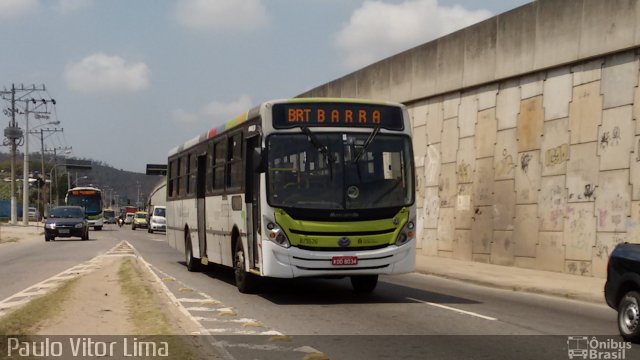 Viação Madureira Candelária B75526 na cidade de Rio de Janeiro, Rio de Janeiro, Brasil, por Paulo Vitor Lima. Número da foto: #2783197.