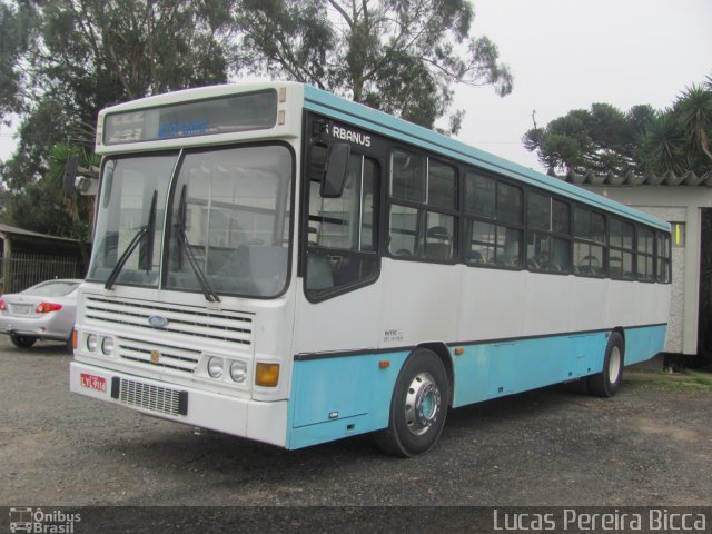 Ônibus Particulares 9116 na cidade de Lages, Santa Catarina, Brasil, por Lucas Pereira Bicca. Número da foto: #2747972.
