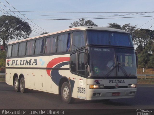 Pluma Conforto e Turismo 3628 na cidade de Botucatu, São Paulo, Brasil, por Alexandre  Luis de Oliveira. Número da foto: #2788006.