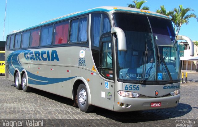 Viação Garcia 6556 na cidade de Londrina, Paraná, Brasil, por Vagner Valani. Número da foto: #2788179.