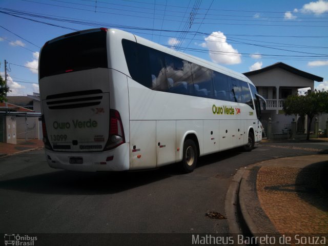 Auto Viação Ouro Verde 13099 na cidade de Americana, São Paulo, Brasil, por Matheus Barreto de Souza. Número da foto: #2790757.