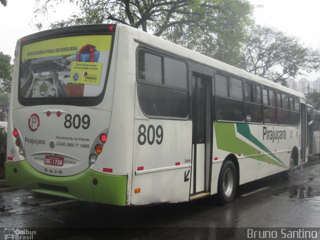 Viação Pirajuçara 809 na cidade de Taboão da Serra, São Paulo, Brasil, por Bruno Santino. Número da foto: #2789321.