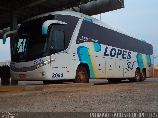 LopeSul Transportes - Lopes e Oliveira Transportes e Turismo - Lopes Sul 2064 na cidade de Primavera do Leste, Mato Grosso, Brasil, por Alexandre Rodrigo. Número da foto: #2790057.
