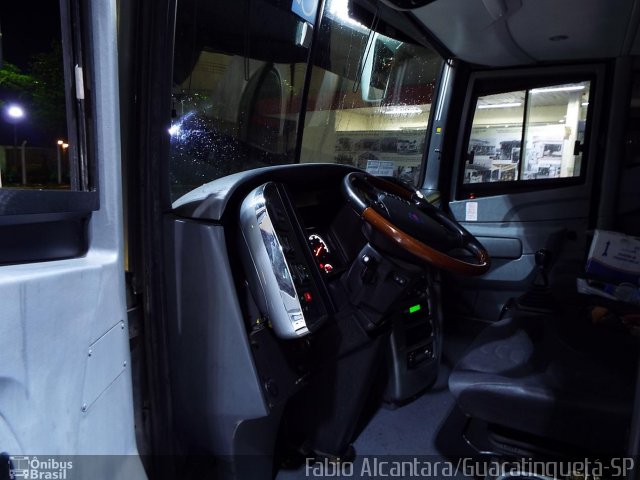 Viação Garcia 7107 na cidade de Guaratinguetá, São Paulo, Brasil, por Fabio Alcantara. Número da foto: #2795989.