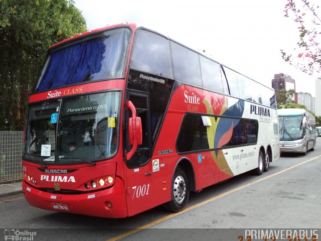 Pluma Conforto e Turismo 7001 na cidade de Curitiba, Paraná, Brasil, por Alexandre Rodrigo. Número da foto: #2798697.