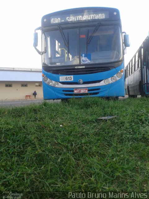 Taguatur - Taguatinga Transporte e Turismo 05613 na cidade de Taguatinga, Distrito Federal, Brasil, por Paulo Bruno Marins Alves. Número da foto: #2800631.