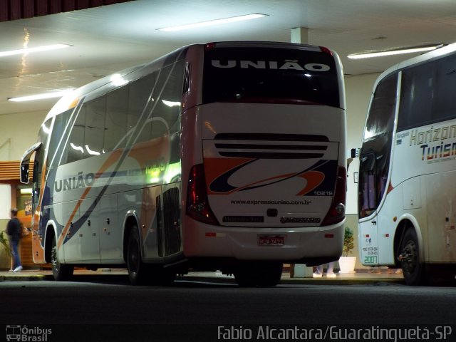 Expresso União 10219 na cidade de Guaratinguetá, São Paulo, Brasil, por Fabio Alcantara. Número da foto: #2800308.