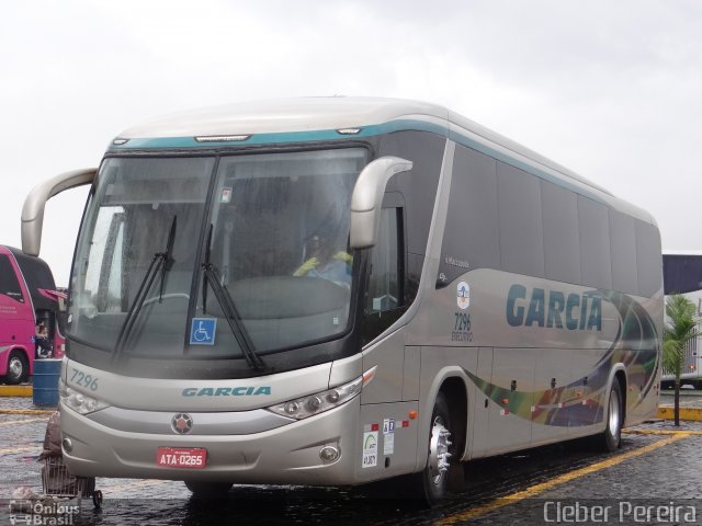 Viação Garcia 7296 na cidade de Londrina, Paraná, Brasil, por Cleber Luiz Pereira. Número da foto: #2801253.