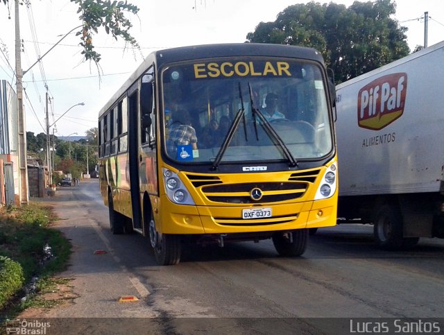 Escolares 0373 na cidade de Jequitaí, Minas Gerais, Brasil, por Lucas Santos. Número da foto: #2801352.