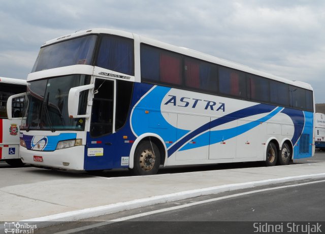 Astra Turismo 6000 na cidade de Aparecida, São Paulo, Brasil, por Sidnei Machado Strujak. Número da foto: #2804073.