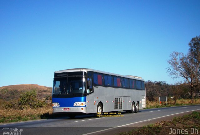 Ônibus Particulares 7671 na cidade de Sete Lagoas, Minas Gerais, Brasil, por Jones Bh. Número da foto: #2749246.