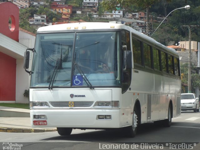 Ônibus Particulares S N° na cidade de Teresópolis, Rio de Janeiro, Brasil, por Diego Oliveira. Número da foto: #2750180.