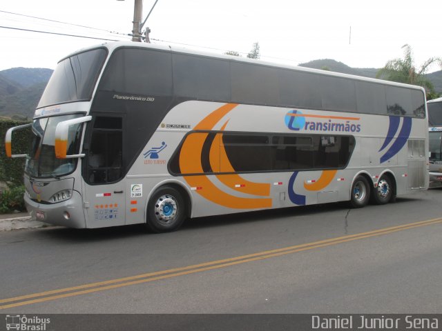 Transirmãos Turismo 8000 na cidade de Ouro Preto, Minas Gerais, Brasil, por Daniel Junior Sena. Número da foto: #2807514.