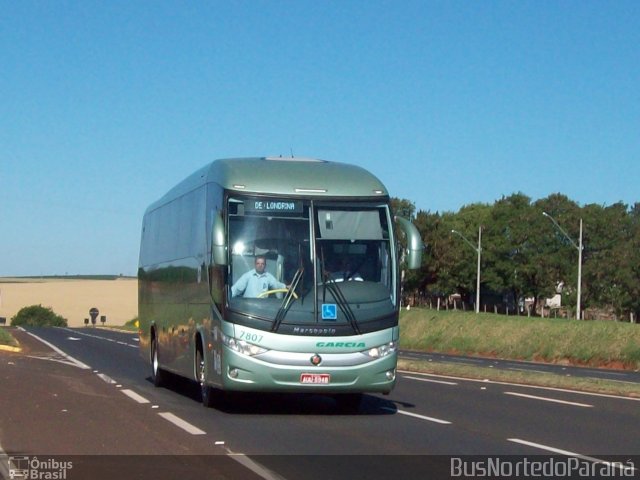 Viação Garcia 7807 na cidade de Arapongas, Paraná, Brasil, por Josino Vieira. ID da foto: 2752894.