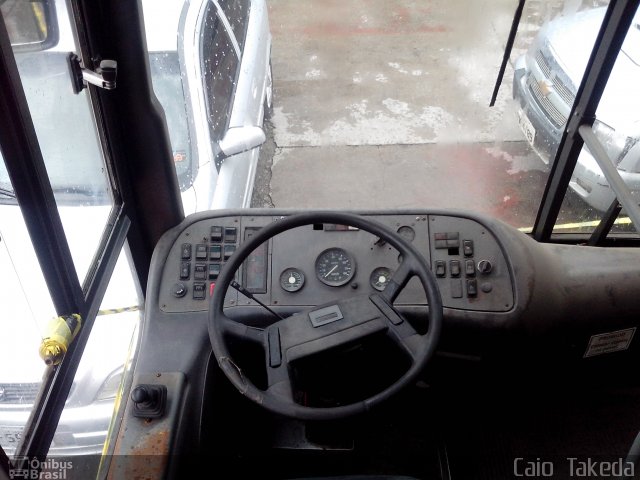 Sucata e Desmanches 4 1735 na cidade de Osasco, São Paulo, Brasil, por Caio  Takeda. Número da foto: #2754310.