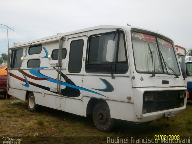 Motorhomes 5918 na cidade de Esteio, Rio Grande do Sul, Brasil, por Rudinei Francisco Mantovani. ID da foto: 2753053.