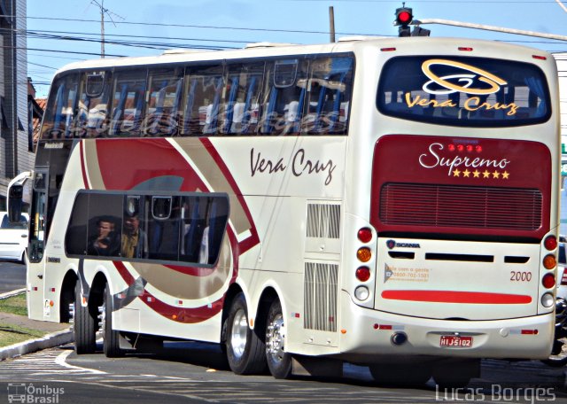 Vera Cruz Transporte e Turismo 2000 na cidade de Araxá, Minas Gerais, Brasil, por Lucas Borges . Número da foto: #2756018.