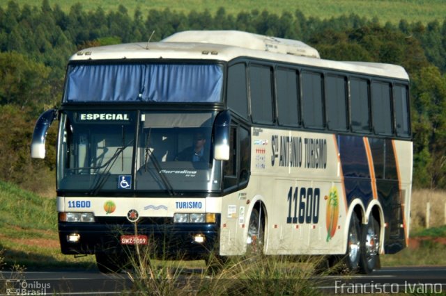 Santo Antônio Turismo 11600 na cidade de Presidente Prudente, São Paulo, Brasil, por Francisco Ivano. Número da foto: #2759053.