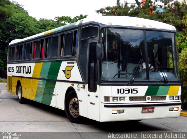 Empresa Gontijo de Transportes 10315 na cidade de São Paulo, São Paulo, Brasil, por Alexandre  Teixeira Valente. ID da foto: 2761187.