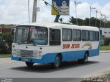 Ônibus Particulares 8220 na cidade de Jaboatão dos Guararapes, Pernambuco, Brasil, por Luiz Carlos de Santana. Número da foto: #:id.